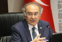 gencler ergenlik madde kullanimi ve dijital zorbalik kiskacinda