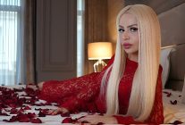 gul gokce korkmaz muzigin multitasking kizi olma yolunda