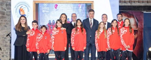 izmir yelkende dunya sahnesinde