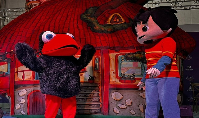 izmit kent meydaninda ramazan dopdolu gecti