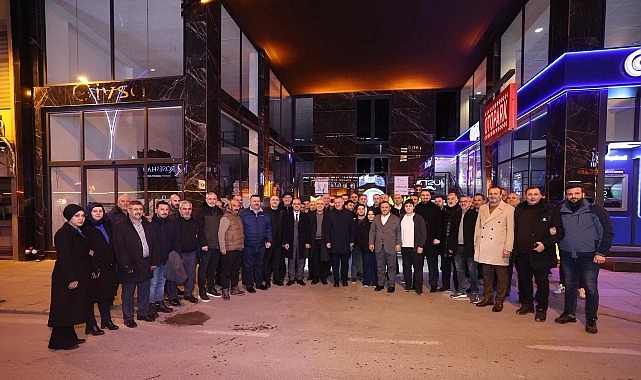 izmitli esnaflar baskan buyukakini iftarda agirladi