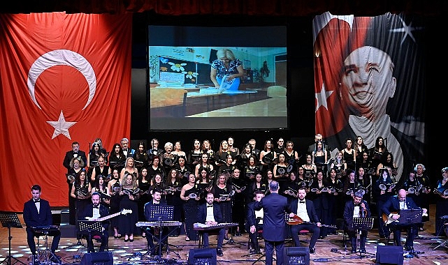 kadinlar gunu anma konseri