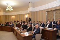 kahramankazan belediye meclisinde ramazan gundemi iftiralara ragmen ramazan bereketi suruyor