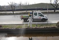 keciorende larva mucadelesi ve bordo bulamaci uygulamalari araliksiz devam ediyor