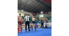 kemer belediye kick boks sporcularindan 2 bronz madalya