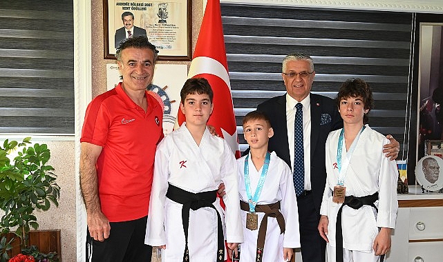 kemer belediyesi karate takimindan iki madalya