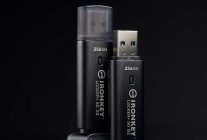 kingston yeni nesil xts aes 256 bit donanim tabanli sifrelemeye sahip usb surucusunu tanitti