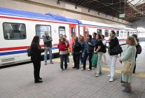 konak tarih gezilerinde yeni donem basliyor