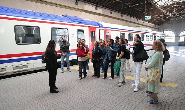 konak tarih gezilerinde yeni donem basliyor
