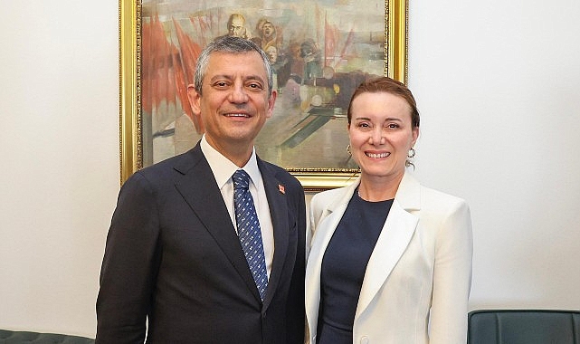 Konak’ta Ferdi Zeyrek Gençlik Merkezi açılıyor: Kurdeleyi Özgür Özel kesecek 1 konakta ferdi zeyrek genclik merkezi aciliyor kurdeleyi ozgur ozel kesecek