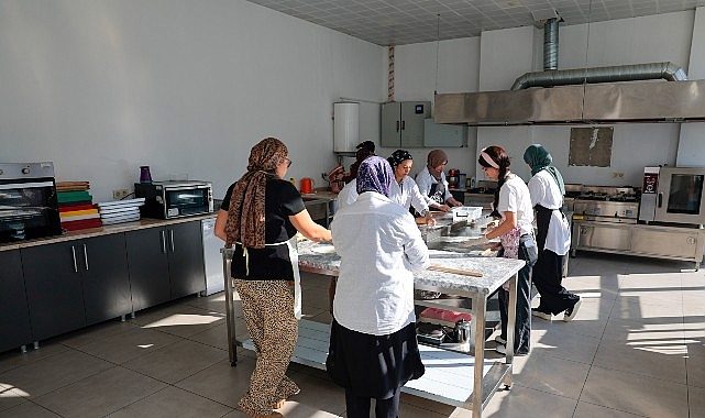 konakta uretim durmuyor