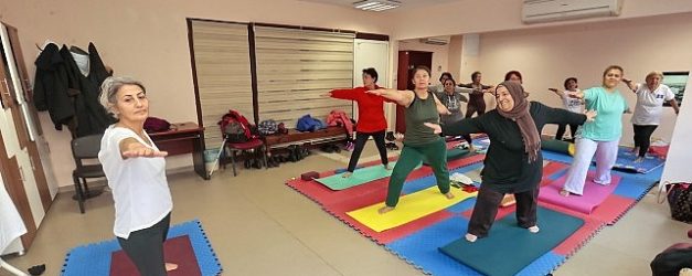 konaktan ileri yasa saglikli mola yoga kursuyla zinde kaliyorlar