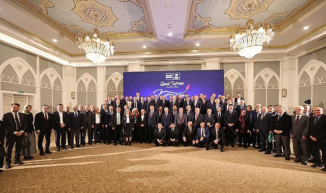 konyali burokratlar iftarda bulustu baskan altay konyalilar olarak sizlerle gurur duyuyoruz