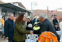 koy meydaninda ramazan bulusmasi