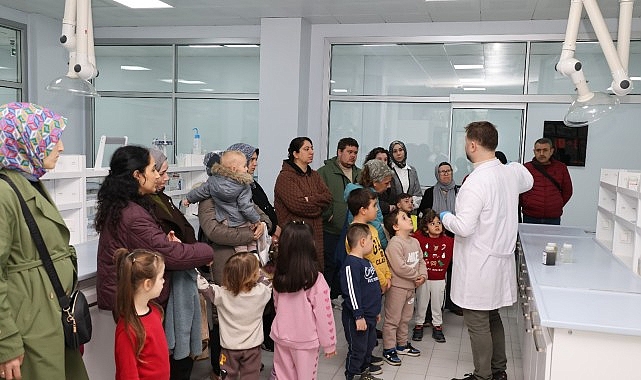 lokomotif cocuk koyu icme suyunun yolculugunu yerinde gordu