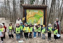 lokomotifin minikleri ormanyada dogayi kesfetti