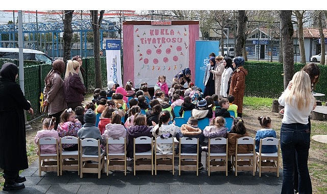 lokomotifte dunya tiyatro gunu kutlandi