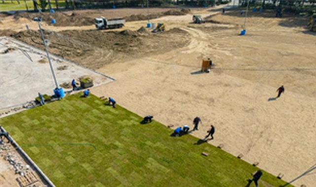 lunapark alanina yesille butunlesen zeytin sahne geliyor