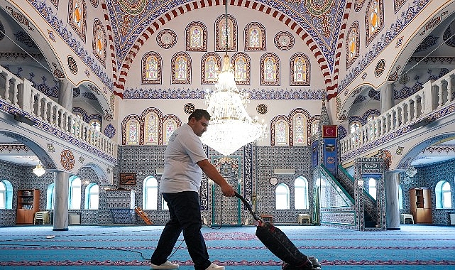 maltepede ibadethaneler ramazan bayramina hazir