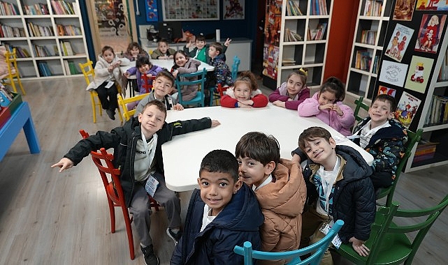 Maltepe’de minikler kütüphane haftasında kitaplarla buluştu 1 maltepede minikler kutuphane haftasinda kitaplarla bulustu