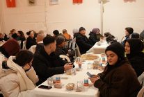 maltepeliler iftar sofrasinda oruclarini acti