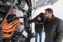 manin elektrikli otobusu lions coach e erzurum ve isvecte kar ve buza meydan okudu