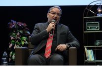 mustafa karatas soylesisi zeytinburnu kultur sanatta gerceklesti