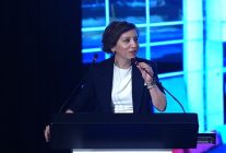 okonferansta 2200 ogrenci gelecegini planladi