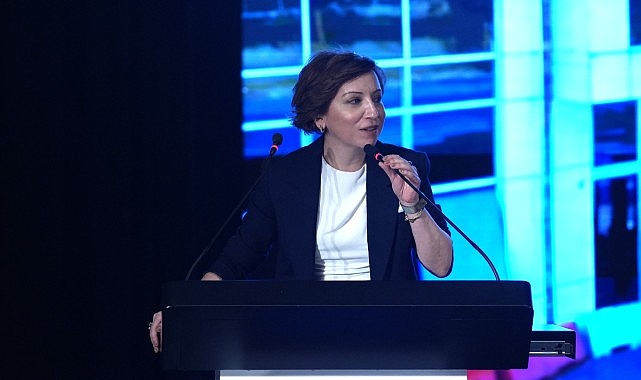 okonferansta 2200 ogrenci gelecegini planladi