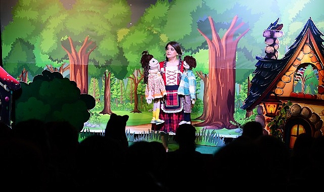 osmangazi belediyesinden cocuklara ozel hansel ve gretel gosterisi