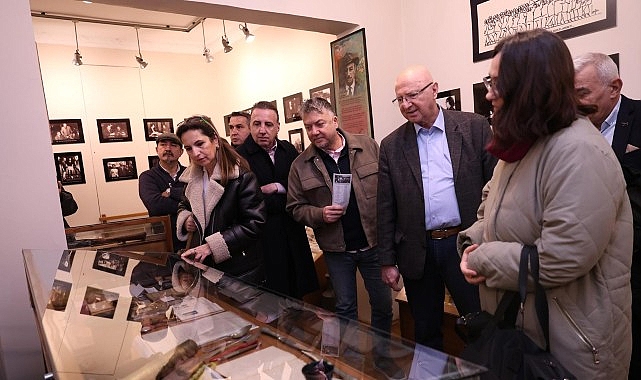 Osmangazi Belediyesi’nden Orhan Kemal Yılı Kapsamında Anlamlı Ziyaret 1 osmangazi belediyesinden orhan kemal yili kapsaminda anlamli ziyaret