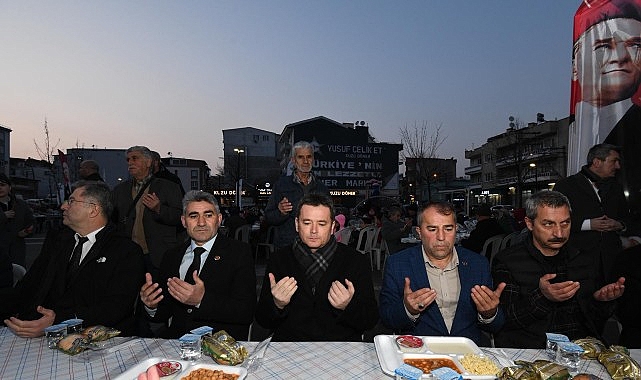 osmangazide gonul sofrasi baglarbasinda kuruldu