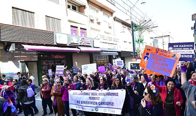 osmangazide sehirde esit adimlar bursa kadin calistayi duzenleniyor