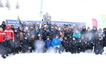 osmangaziden uludagda nefes kesen kar voleybolu solen