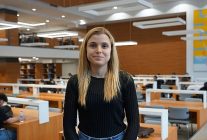 otizmde dil ve konusma terapisi erken donemde devreye girmeli