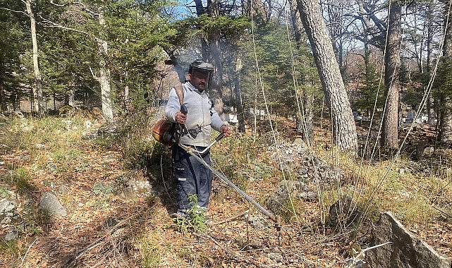 ramazan bayraminda kursunlu mezarligina saat basi ucretsiz ring seferi