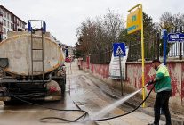 temiz bir kecioren icin gece gunduz mesai