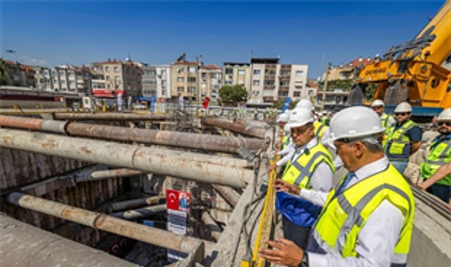 temiz korfez guclu ulasim sosyal belediyecilik hedefiyle izmirin projeleri icin iki yilda 425 milyar lirayi asan yatirim