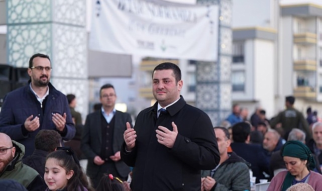 Torbalı Belediyesi’nden Atatürk Mahallesi’nde Ramazan Sofrası 1 torbali belediyesinden ataturk mahallesinde ramazan sofrasi