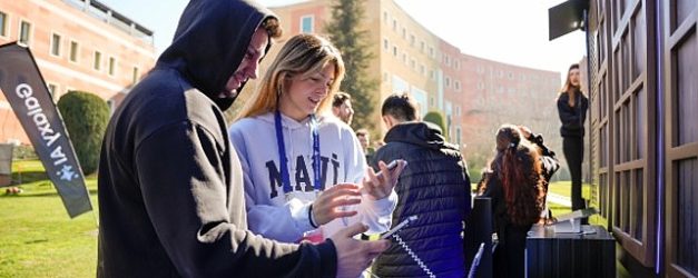 universite kampuslerinde galaxy ai deneyimi galaxy intelligence hunt basladi