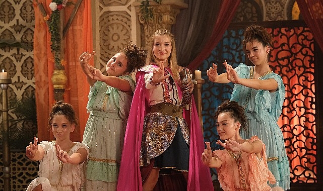 23 nisan coskusu kardes takimi 3 ile yeniden sinemalarda