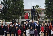 23 nisan ulusal egemenlik ve cocuk bayrami golcukte torenle kutlandi