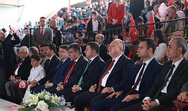 23 nisan ulusal egemenlik ve cocuk bayrami nevsehirde kutlandi