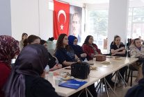 anne adaylarina yol gosteren seminer