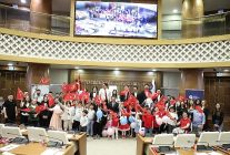 antalya buyuksehir meclisinde koltuklar cocuklarda