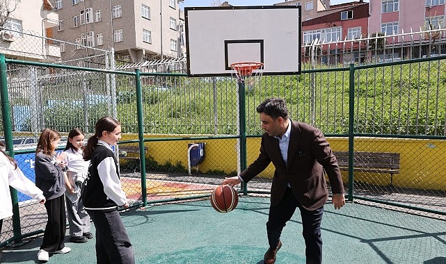 Bağcılar Belediyesi, ilçeyi spor sahalarıyla donatıyor 1 bagcilar belediyesi ilceyi spor sahalariyla donatiyor