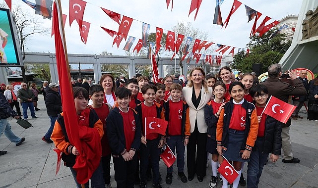 bakirkoyde 23 nisan coskusu