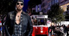 barlastan urban rock dokunuslu bir sehir marsi kadikoy sokaklarinda