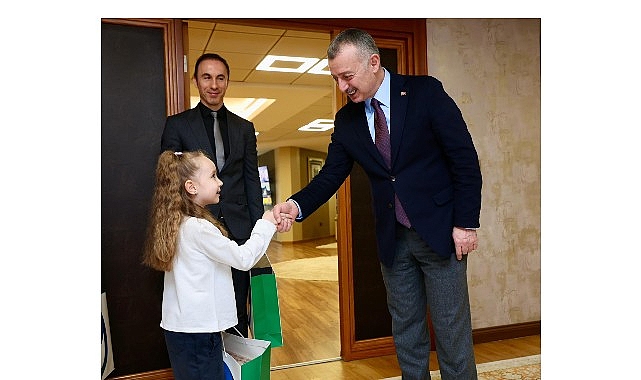 baskan buyukakin koltugu cocuklara birakti