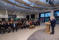 baskan buyukakin sairler ile siir aksaminda bulustu kocaeliyi kulturden sanattan ayri dusunemeyiz